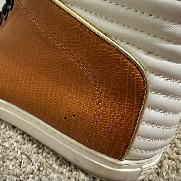 Kenneth Cole Leather High Top Sneakers Women’s Size 9M - Picture 8 of 11